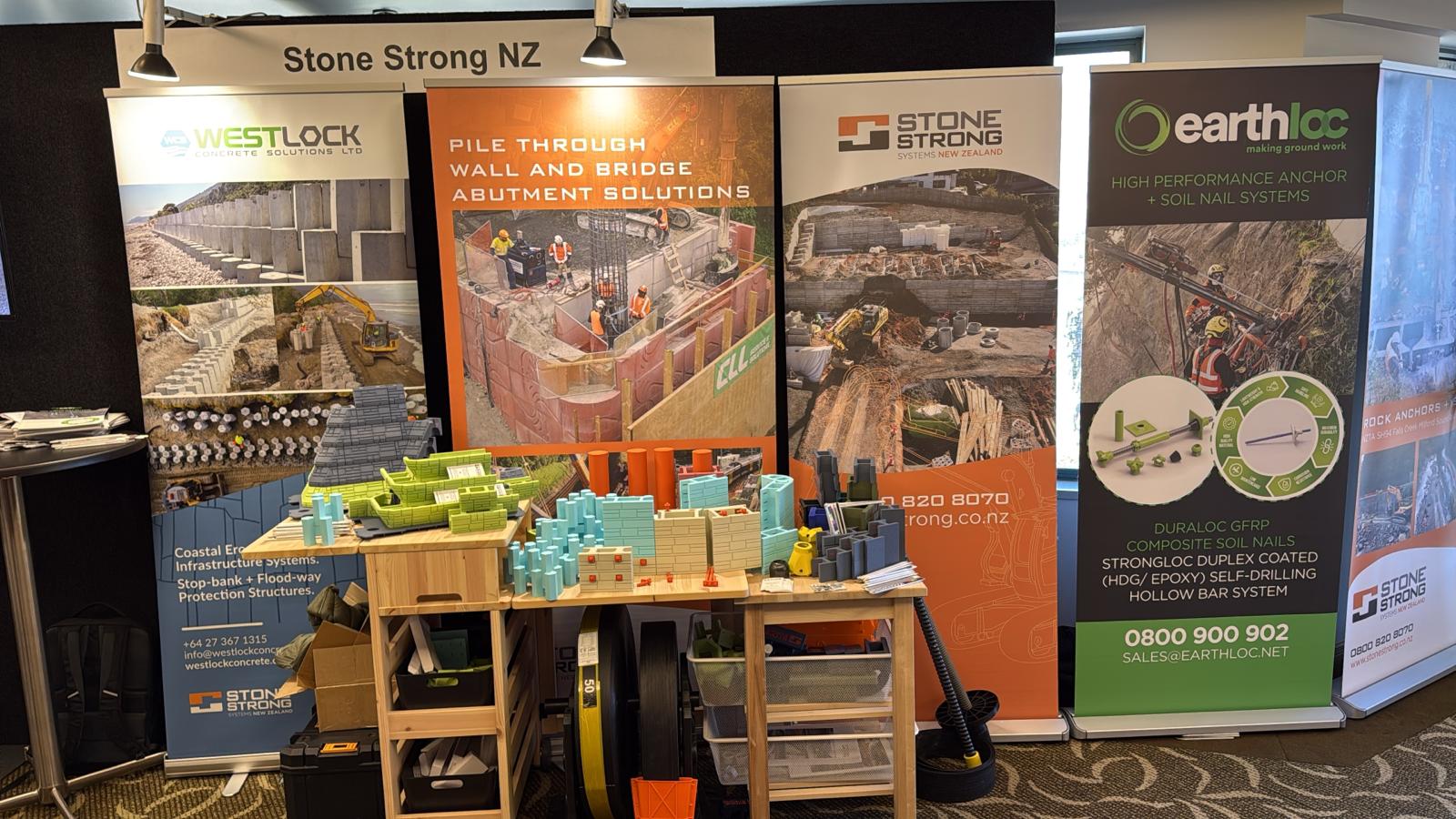 StoneStrong Display Table